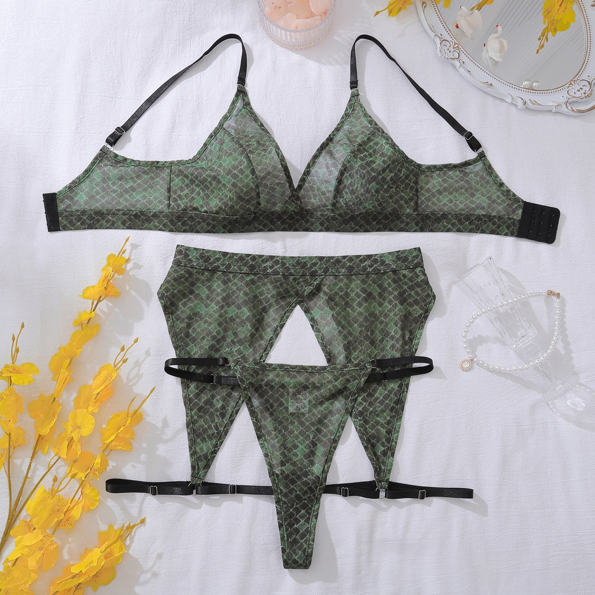 Snake print comfortable back shaping sexy lingerie split set
