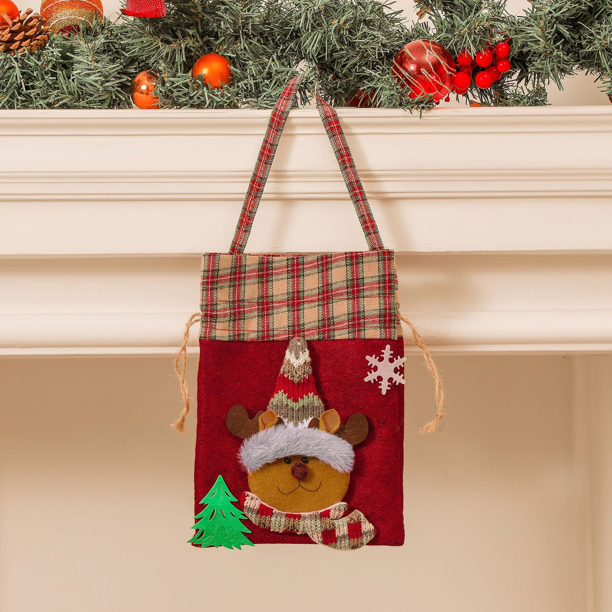 Christmas gift bag, hand-held candy bag, checkered knitted velvet apple bag, Christmas decoration