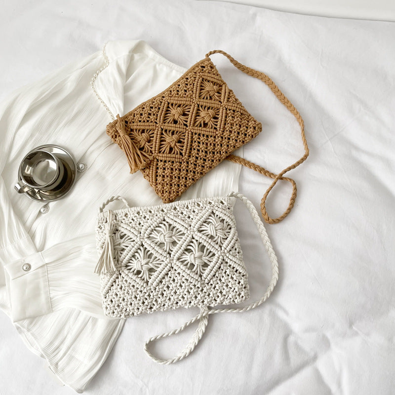 Spring And Summer Trendy Cotton Rope Tassel Hand Woven Bag Hand Held One Shoulder Straw Bag Casual Women's Bag Beach Bag