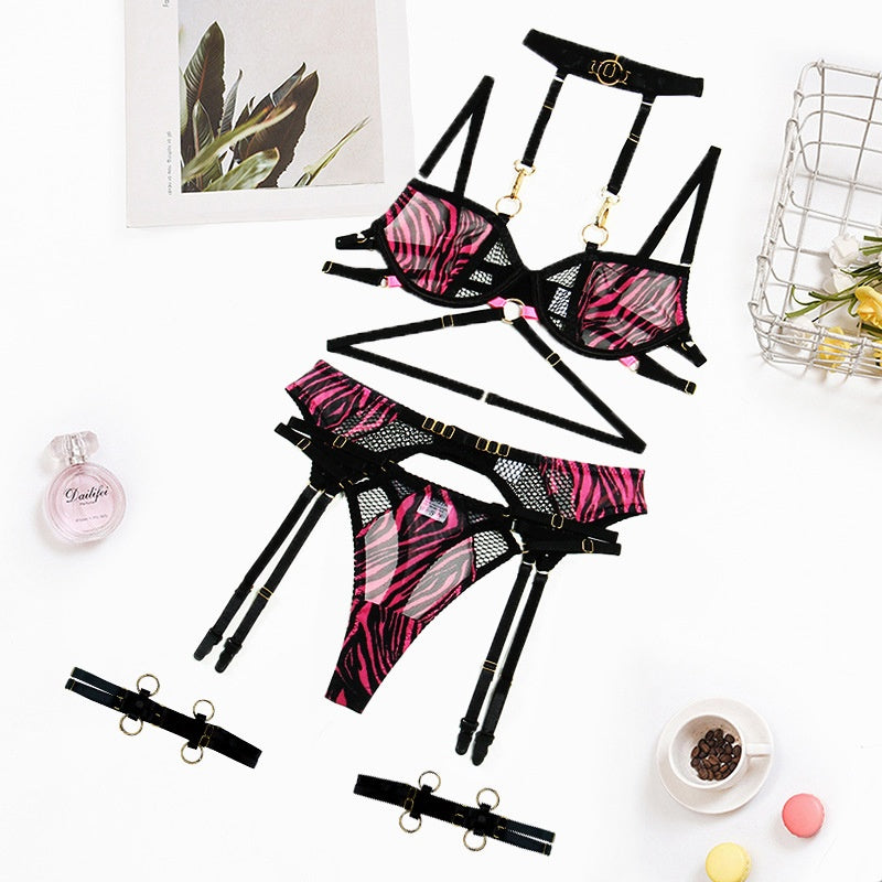 Sexy neck hanging mesh sexy lingerie detachable five piece set