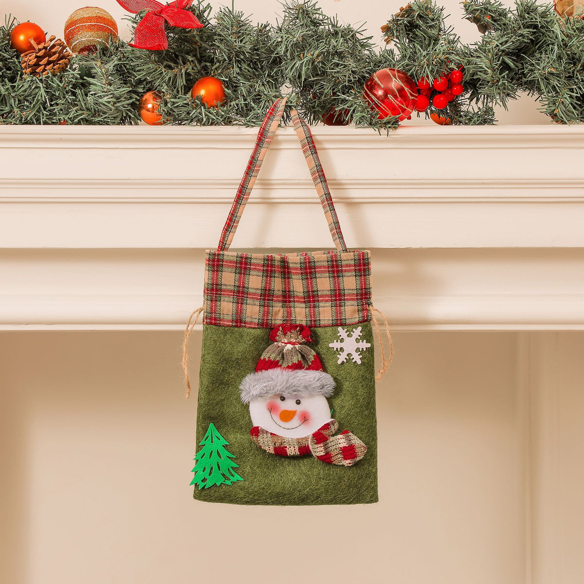 Christmas gift bag, hand-held candy bag, checkered knitted velvet apple bag, Christmas decoration